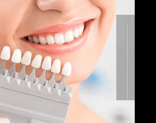 /img/34069-zoom-teeth-whitening-bolton-happy-patient.webp