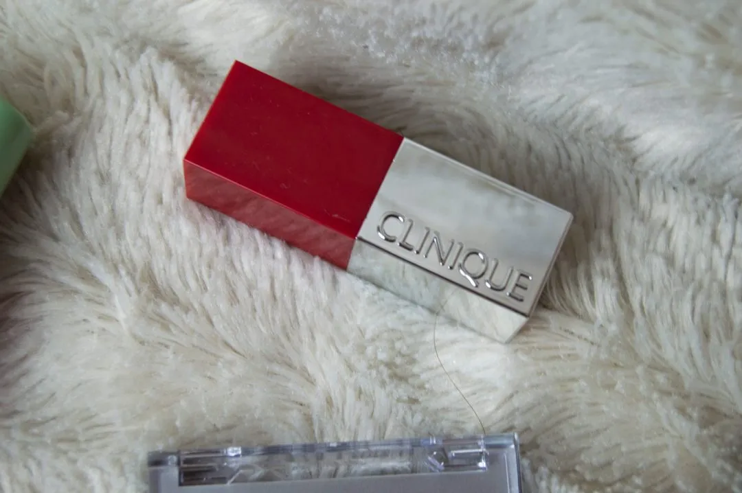 34098 pink lipstick shades